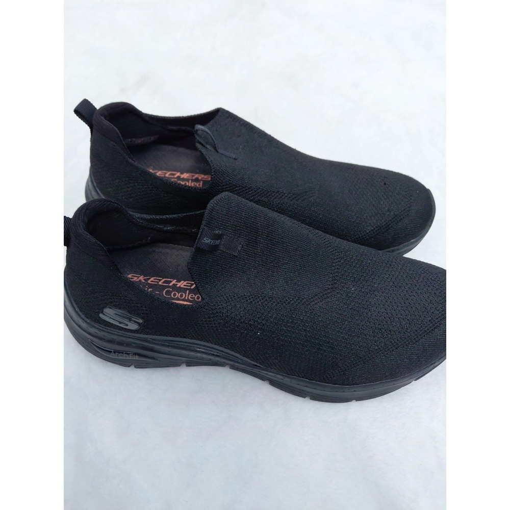 Skechers Air Cooled Memory Foam Arch Fit Size 10 Black Shoes